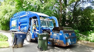 Autocar ACX McNeilus Front Loader with Curotto Can !