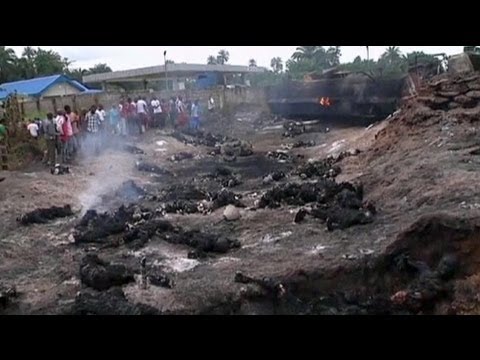 Nijerya'da yakıt tankeri patladı: 100'den fazla ölü