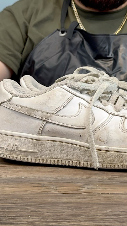 How to restore your Air Force 1’s🔥 #shoedoc #shoelada #fz150 #shoecleaner #150bucks #airforce1 #af1