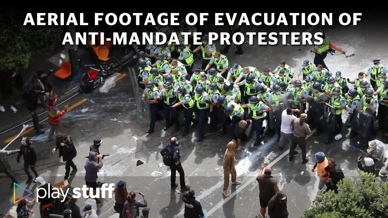Wellington protest: Police evacuate protesters from Parliament (aerial footage) | Stuff.co.nz