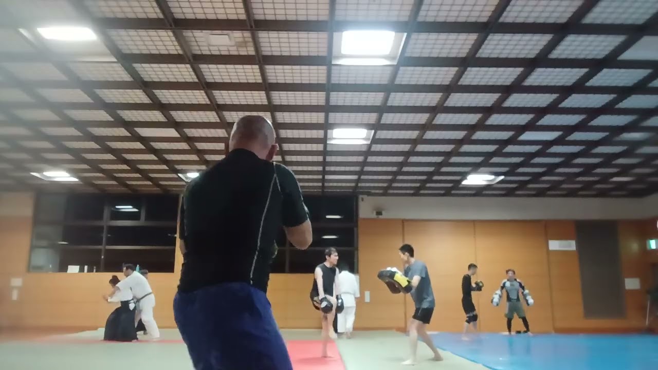 東山千種スポーツセンター🥊MMA 選手とのミット打ち🥊練習🥊