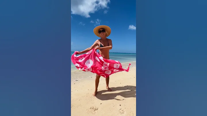 Here’s a hack how to make a cute midi dress from a beach pareo #fashionhacks #sarong