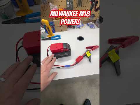 Milwaukee Portable Car Jump Starter
