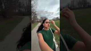 A COVERGIRL on the go 💚