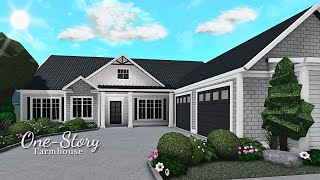 One-Story Farmhouse| House Build| Roblox| Realistic Home