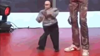 Puppet Dancing To Idioteque