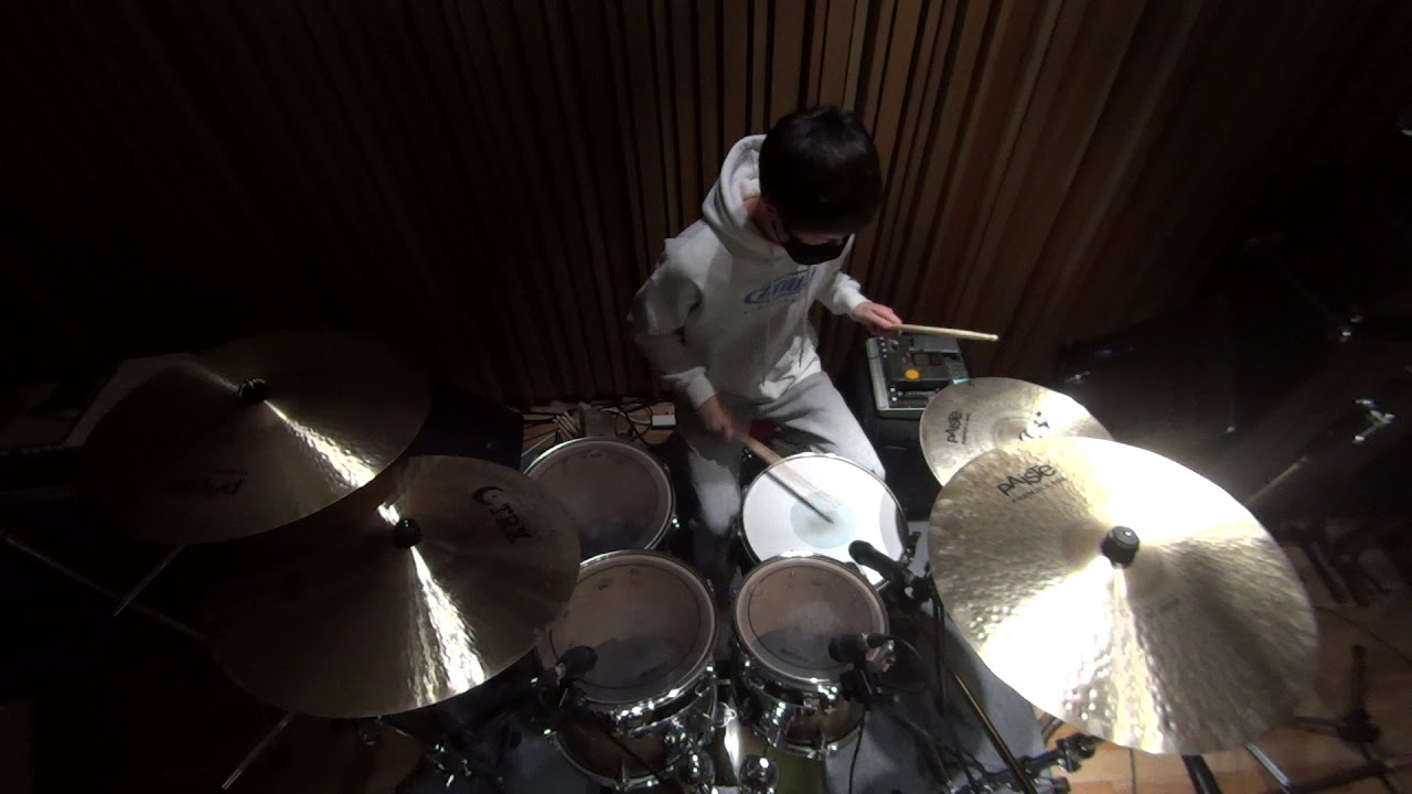 Day6-The day-이상하게 계속이래(Out of my mind)