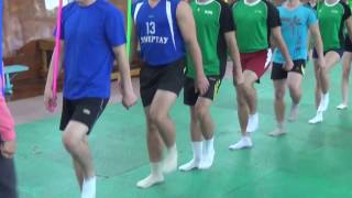 Урок гимнастики. Людмила Леонтьевна Урок гимнастики. Людмила Леонтьевна