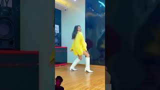 Yo Yo Honey Singh Ka New Song Menia Song