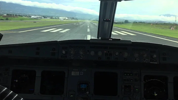 AMERICAN AIRLINES Airbus A320 cockpit takeoff from San Jose Costa Rica to Phoenix Arizona. N711UW