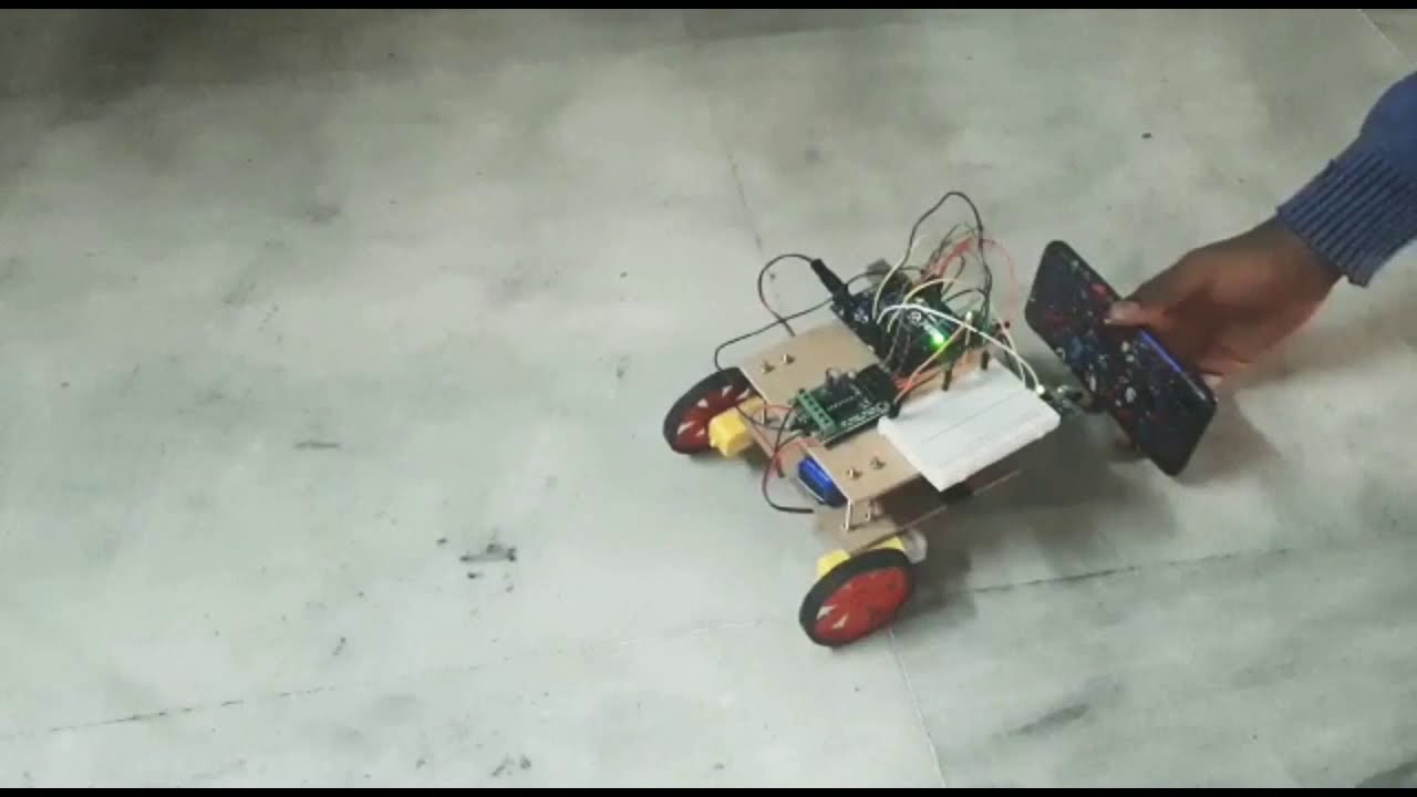 Obstacle avoiding robot using Arduino uno - YouTube