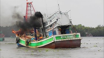 Tàu biển chạy xuất hành mùng 6 tết 2021 Bị Mắc Cạn (P2)