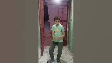 شفت نمله عامله عمله شاربه خمره لما اصحابها محمود بيبو انت مع محمد ابراهيم 