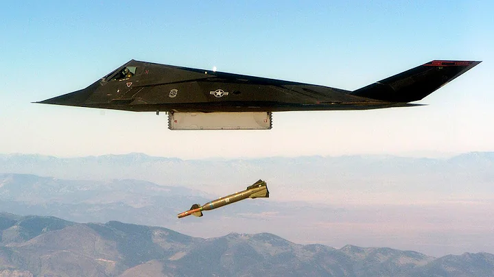 Soviet Radar Engineers Laughed at America's 'Flying Triangle'—Until It Bombed Baghdad Undetected