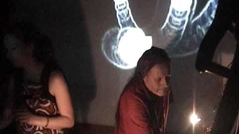 steevio & suzybee LIVE @ freerotation 2011.mov