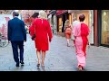 EVENING STREET STYLE IN ITALY ! WHAT ARE PEOPLE WEARING !