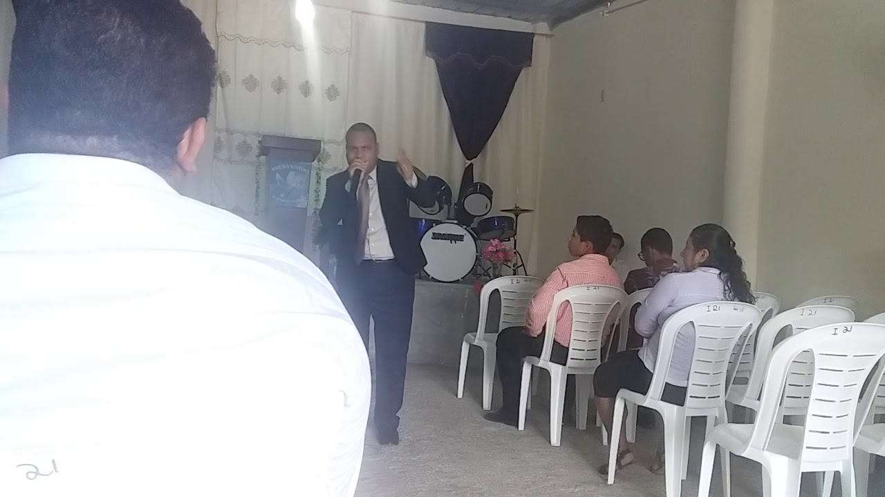 Pastor Alexander Valenzuela ,Tema.Identificate.(Ecuador). - YouTube