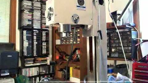 G0704 Z axis ballscrew direct drive test.wmv