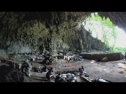 Video: Na Filipínách Našli Zbytky Starověkého Muže Menší Než „hobit“- - Alternativní Pohled
