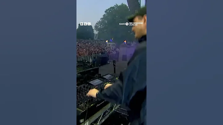 Ben Hemsley - Darude Sandstorm (Radio 1 Big Weekend Dundee)