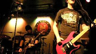 Download Lagu Inner 61   LIVE @ Newby's 2 2 2011 MP3