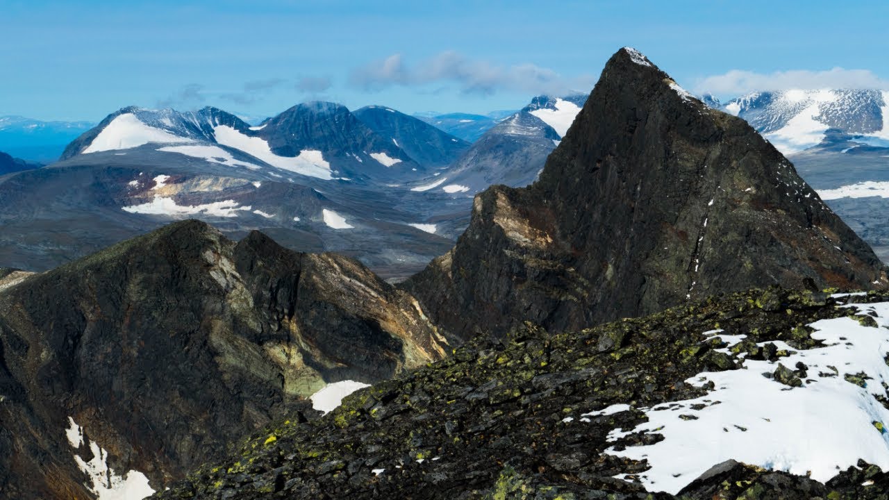 Climbing Bårddetjåhkkå | Sarek