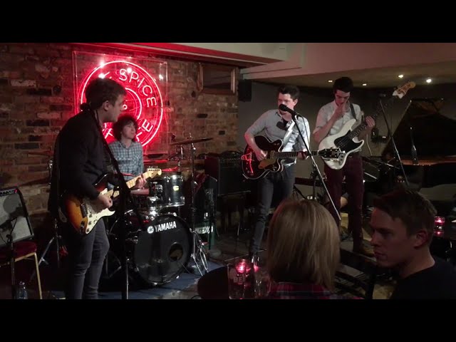 Joseph Rogers - Daddy (live) adlı videoyu YouTube'da izle Joseph Rogers - Daddy (live) adlı videoyu YouTube'da izle