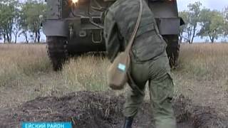 На службе - только девушки! На службе - только девушки!