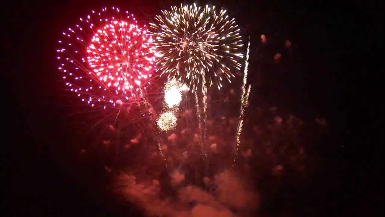 Fireworks New Years Eve Fort Lauderdale 2011/2012 YouTube