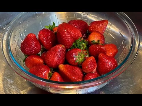 مربى فراولة ولا اشهى بمقادير مضمونه النجاج في هذه الوصفه السهله