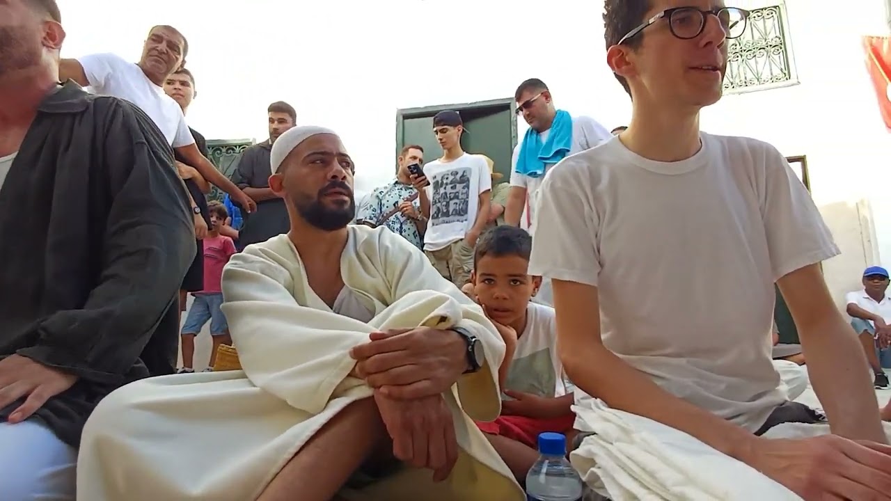 تلاوة حزب سبحان الدائم بمقام سيدي بوسعيد الباجي خرجة عيساوية أريانة 2024