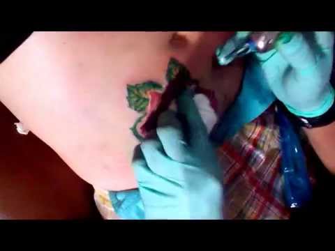 Tattooing over stretchmarks! Doovi