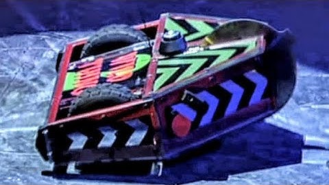 Wild Thing 2 - Series 6 All Fights - Robot Wars - 2002