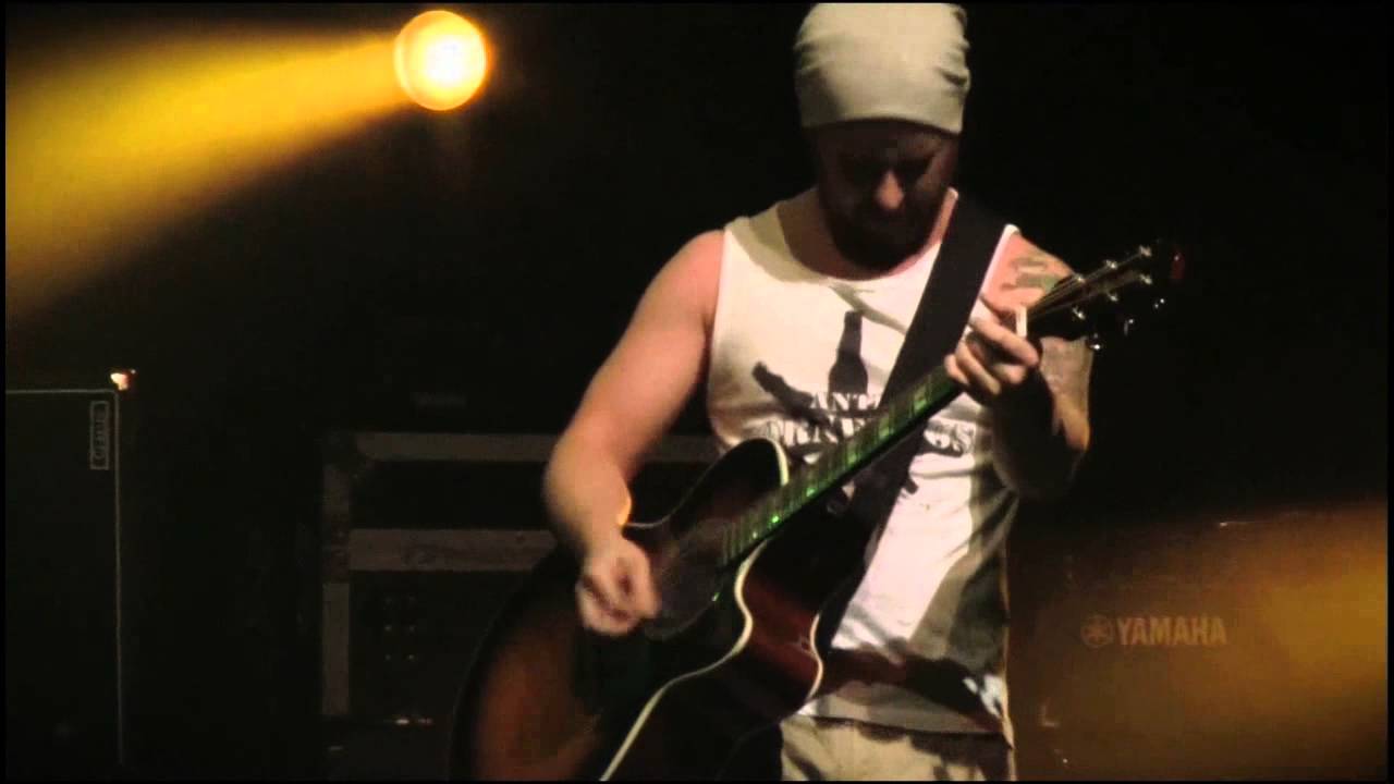 Watch Anti Cornettos - Vegana (Live @ Planet.tt-Halle im Gasometer) on YouTube Watch Anti Cornettos - Vegana (Live @ Planet.tt-Halle im Gasometer) on YouTube