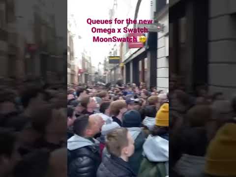 INSANE Queues For Omega x Swatch MoonSwatch #Shorts | Watchfinder & Co.