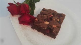 Vişneli Browni Cherry Brown