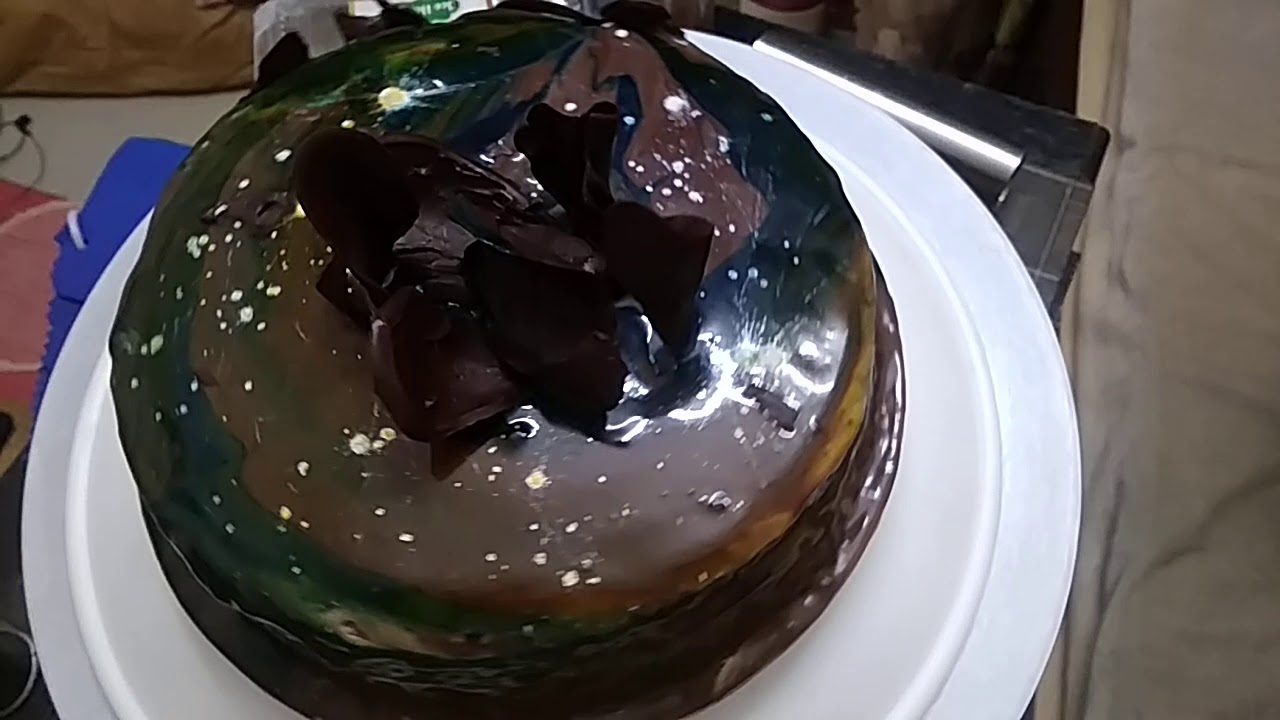 Galaxy Cake - YouTube