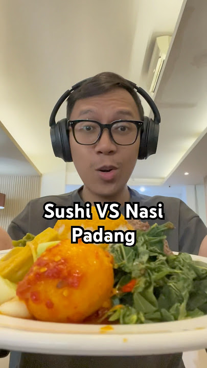 Sushi VS Nasi Padang ⁉️ #foodreview #sushi #nasipadang #shorts