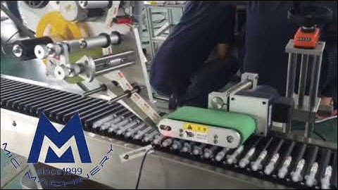 Automatic servo motor syringe labeling machine
