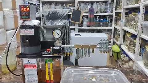 LUBRICATION UNIT WITH DIGITAL TIMER