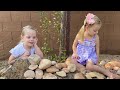 Make Believe With Toddlers - Mommy Daughter Time