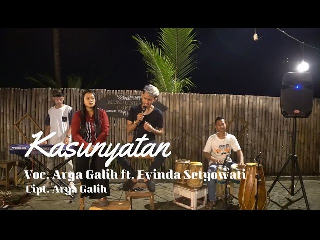 Arya Galih ft. Evinda Setyowati - Kasunyatan (By Arjuna Gong) - Player Toples class=