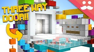 I Build a 3 WAY PISTON DOOR in Minecraft 1.13!