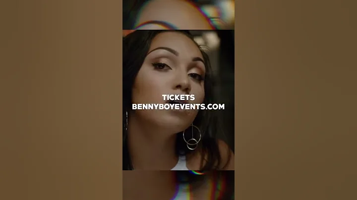 UNMASTERED presents Robyn Paige