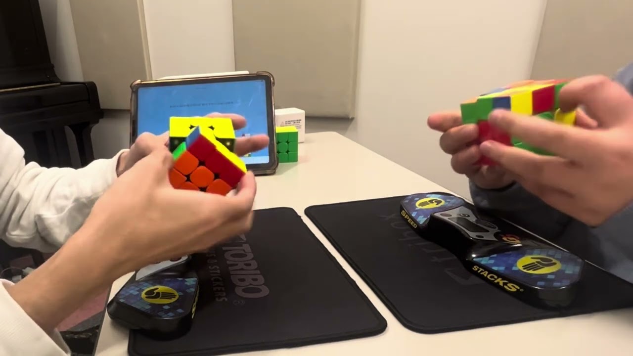 生徒とルービックキューブ対決🔥