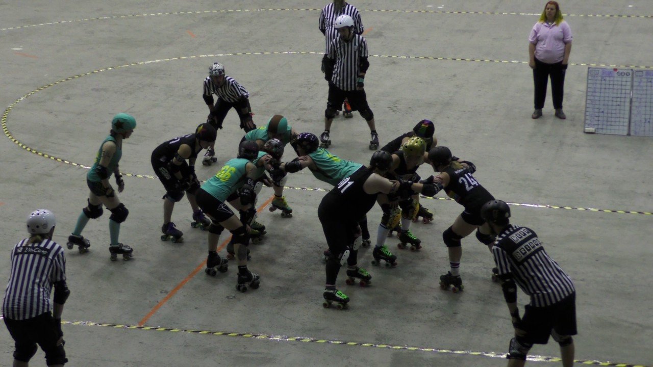 Roller Derby Suomi Cup 2017 finals Kallio Rolling Rainbow vs Dirty River Roller Derby