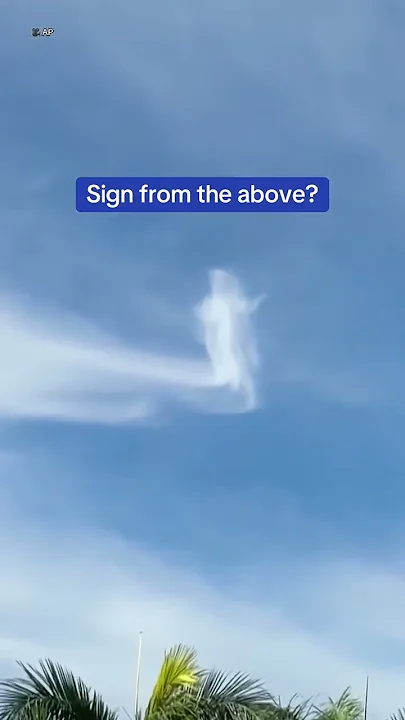 Is this cloud a sign from above?