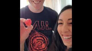 Eating a Carolina Reaper