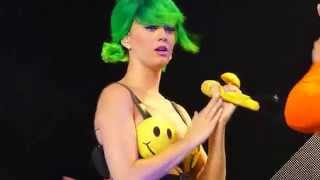 Katy Perry = Walking On Air = #Winnipeg MTS Center - Prismatic World Tour Live 2014