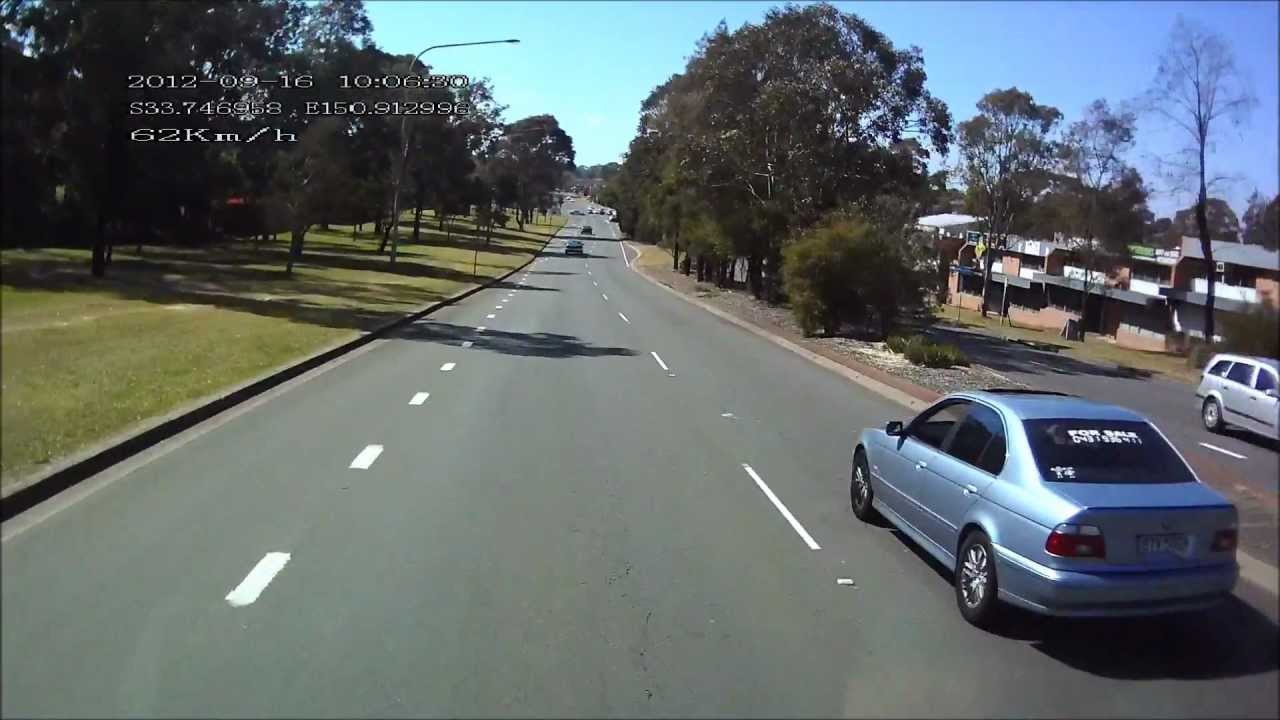 BTV50G see this Green P Plater speeding and running the red light YouTube BTV50G see this Green P Plater speeding and running the red light YouTube